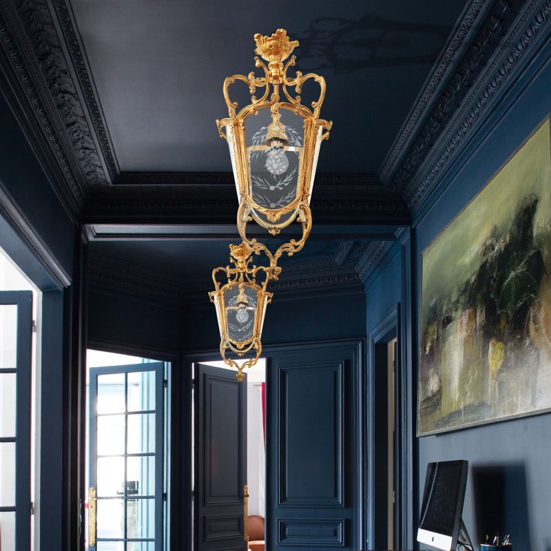 https://www.royalartpalace.com/fr/lanternes/1600-grande-lanterne-hall-entree-4-cotes-bronze-dore.html