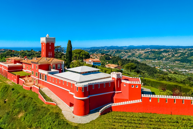 https://chateaucremat.com
